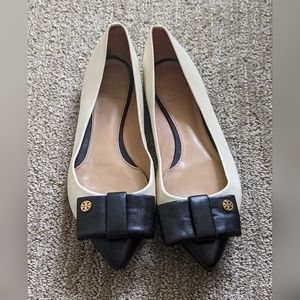 Tory Burch off-white cream flats